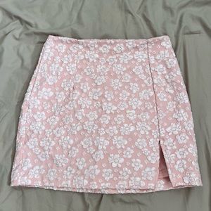 Wild Fable Pink and White Flower Skirt